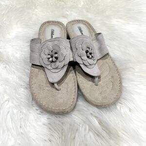 Cobbie Cuddlers Regina Suede Floral Sandal Sz 11W